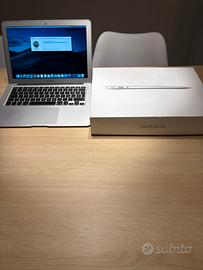MacBookAir 13” - 16 GHz Intel Core i5 - 128 Giga
