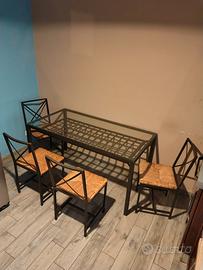 Tavolo con 4 sedie interno esterno