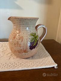 Brocca in ceramica “Vin de Corse” decorata