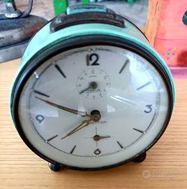 orologio sveglia meccanico