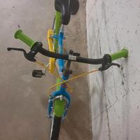 bici bambino Mickey Mouse Disney soccer + rotelle