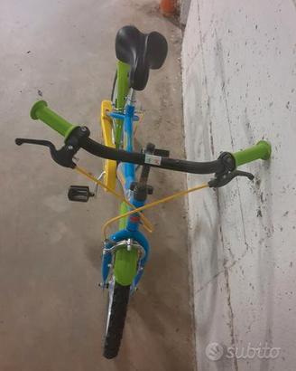 bici bambino Mickey Mouse Disney soccer + rotelle