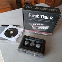 M-AUDIO FAST TRACK ( Nuovo)