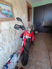 Ducati Hyperstrada 821