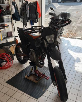 ktm exc 125 omologato motard