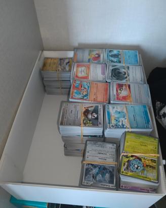 lotto 1000 carte Pokemon Italiane originali nuove 