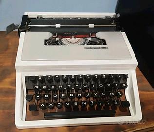 Macchina da scrivere Underwood 310 Sottsass 