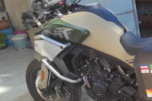 CF MT 800