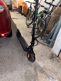 Monopattino elettrico vivo bike