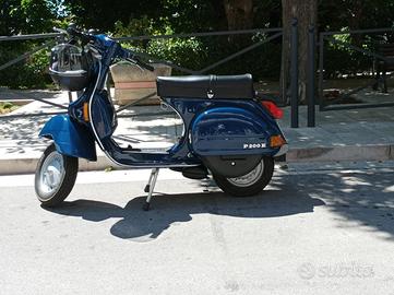 Piaggio Vespa PX 200 E