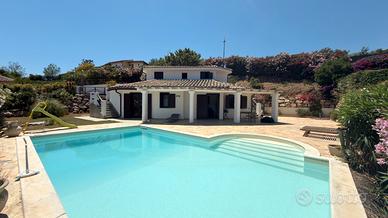 Villa con Piscina Domus de Maria