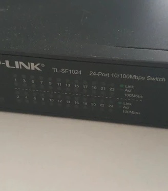 Switch TP-Link TL-SF1024 a 24 porte