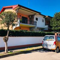 Torvaianica Splendida Villa Bifamiliare ampio giar