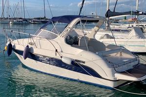 Mano Marine 22.52 cabin