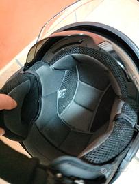 Casco jet