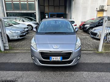 Peugeot 5008 1.6 HDi 115CV 7 POSTI