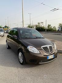 Lancia Ypsilon 1.4 Ecochic GPL