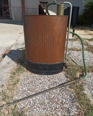 Antica Pompa a spalla in rame  -Vintage