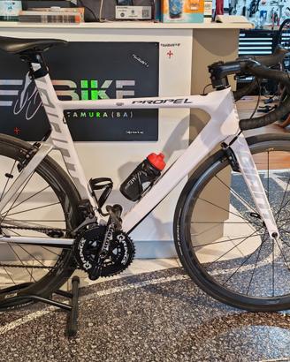 bicicletta da strada Giant propel SL 