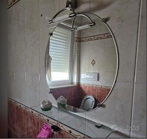 Specchio per bagno con mensola e applique