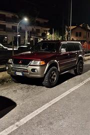 Mitsubishi Pajero sport