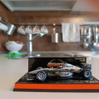 Modellino F1 Minichamps McLaren Hakkinen