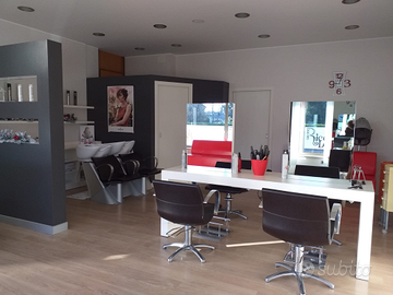 Salone parrucchiere uomo & donna - maniago (pn)