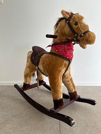 Cavallo a dondolo