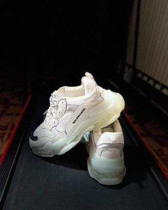 Scarpe triple S balenciaga N42