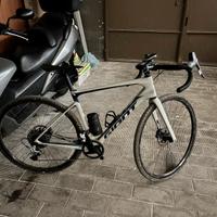 giant defy taglia m