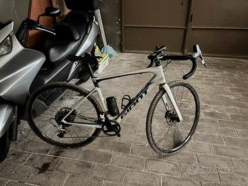 giant defy taglia m