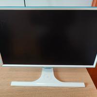 Monitor PC Samsung 24" LED FHD con ric. wireless