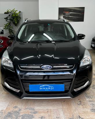 Ford Kuga 2.0 TDCI 150 CV S&S 4WD Powershift Titan