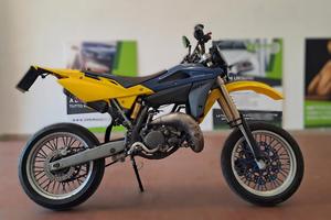 HUSQVARNA SM 125 S .