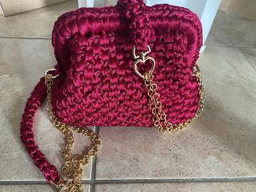 Modello Sissi con manico clutch