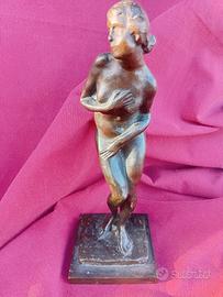 Nudo femminile in bronzo
