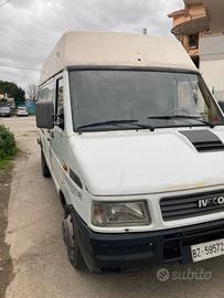 FURGONE IVECO DAILY
