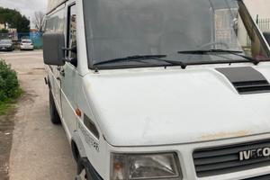 FURGONE IVECO DAILY