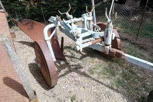 Aratro carrellato Giorgi