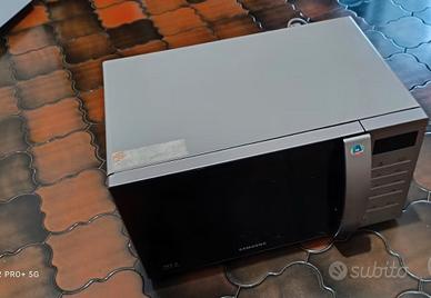 Microonde SAMSUNG 750 Watt
