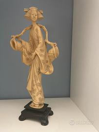 Statuetta Geisha cinese