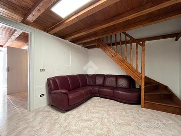 2 LOCALI A SANTERAMO IN COLLE