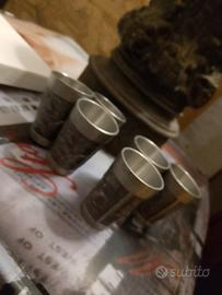 bicchierini etnici da collezione più medaglione