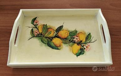 Vassoio in legno decoupage
