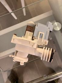 Pompa di scarico lavastoviglie Ariston