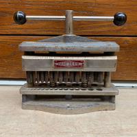 Antica presssa dentale Hercules inizi 900 dentista