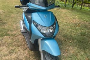 Piaggio Beverly 250