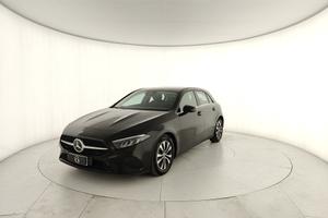 MERCEDES-BENZ A 180 d Advanced auto