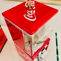 Distributore caramelle coca cola