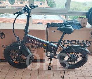 Bicicletta elettrica 750w acceleratore come NUOVA